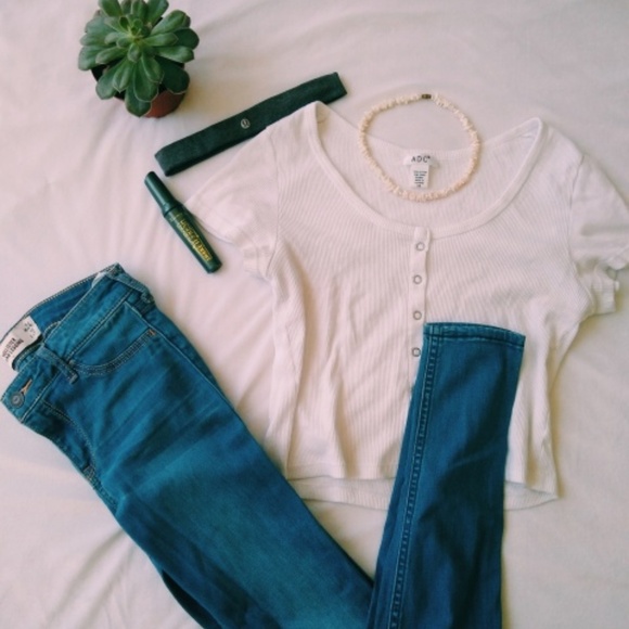 Hollister Light Wash jeans/leggings - Picture 11 of 13